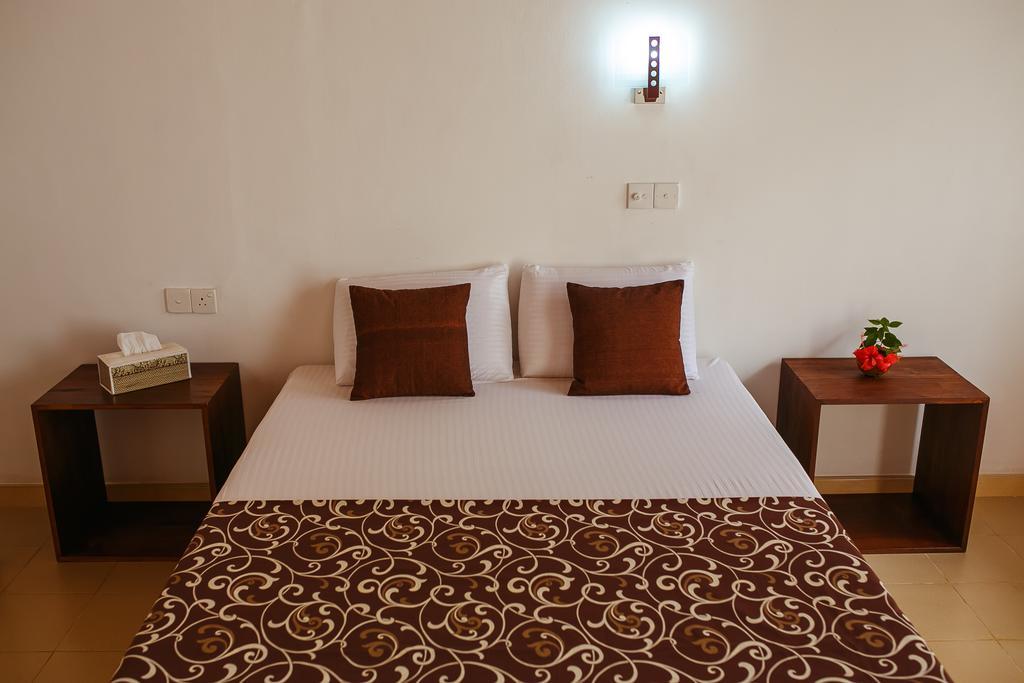 Hostel First Mirissa